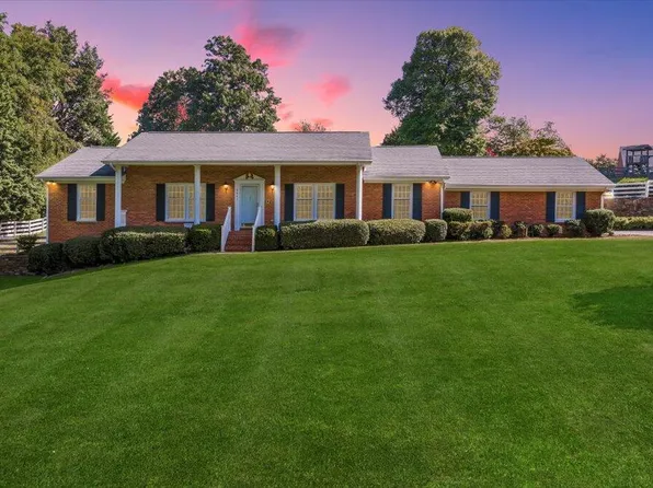 4941 & 0 Wing Commander Dr SW, Roanoke, VA 24018