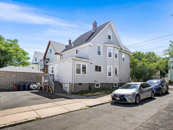 190 Shute St, Everett, MA 02149