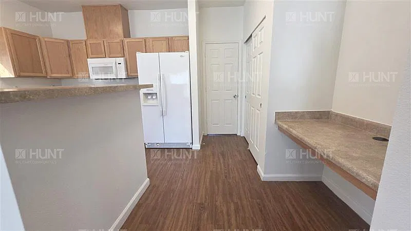 4 bed, 2.5 bath, 2307 sqft, $1,569 — Photo 4