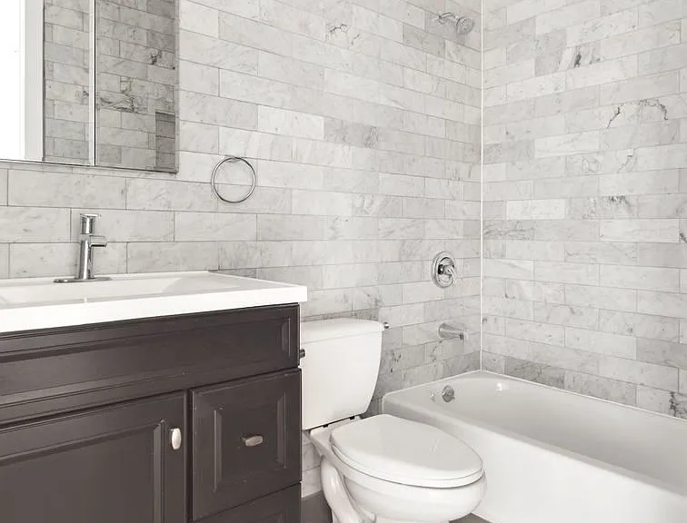 339 W 20th St #5 — Photo 12