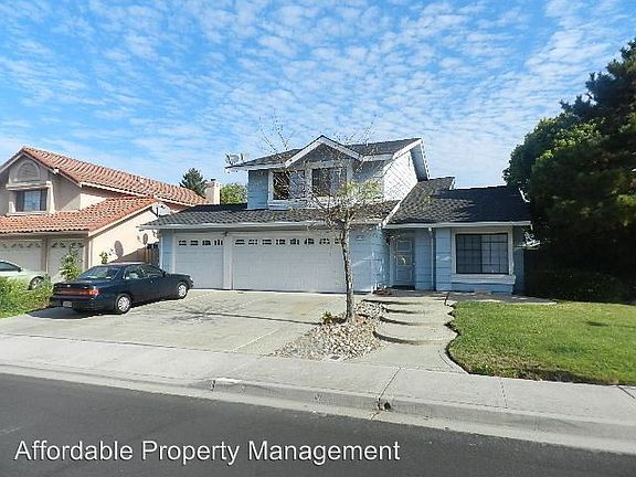 2nd image of 32753 Orick St
