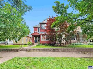 1229 S 8th St, Terre Haute, IN 47802