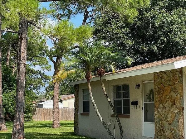 7746 62nd St N #B, Pinellas Park, FL 33781