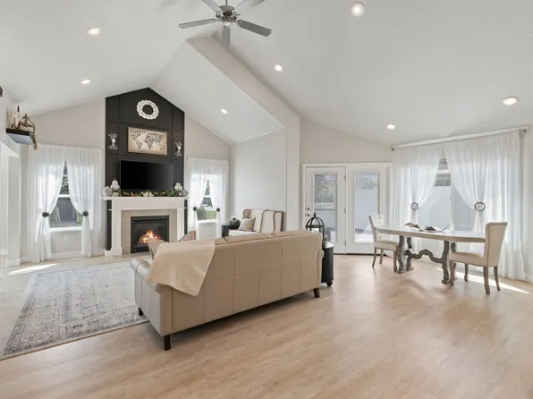 5414 W Copper Gulch Ln Unit A, Herriman, UT 84096