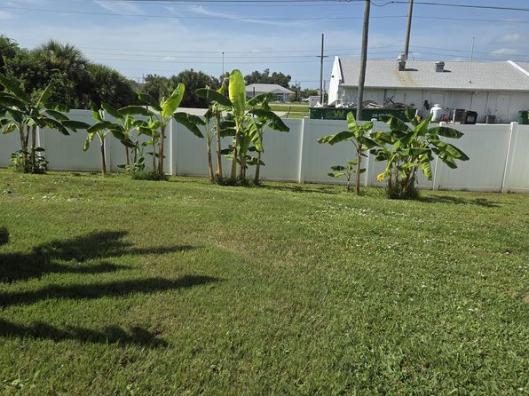 11111 Kimberly Ave APT B, Englewood, FL