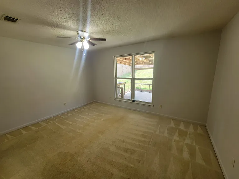 3737 Woodcock Dr — Photo 12
