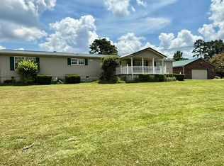2320 Bryan Dr, Flatwoods, KY 41139