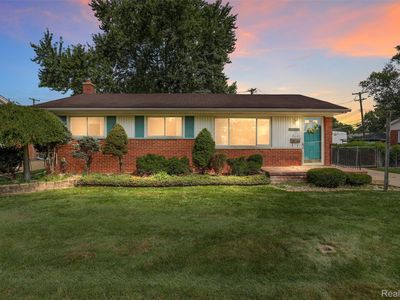 32136 Lyndon St, Livonia, MI, 48154