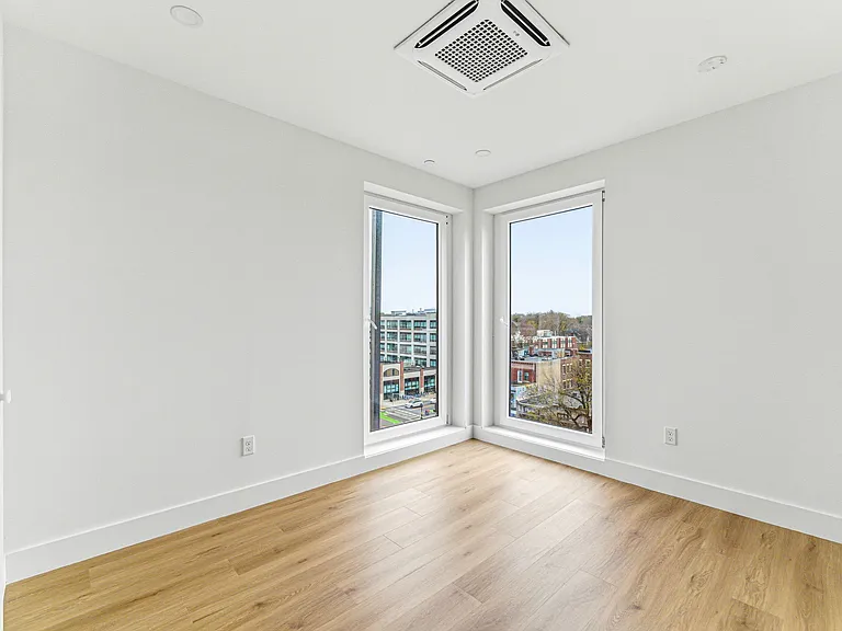1035 Commonwealth Ave #602 — Photo 9