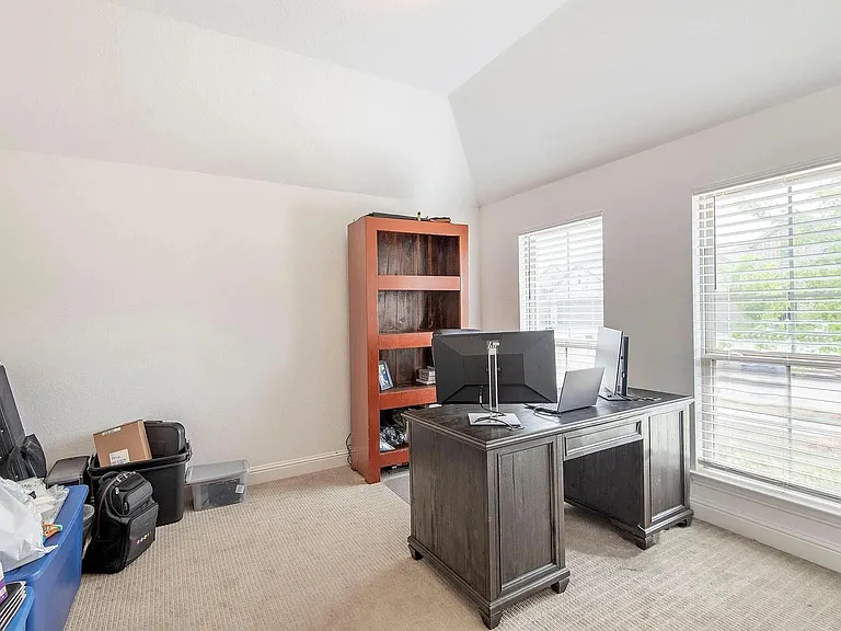 3415 Charleston Dr — Photo 19