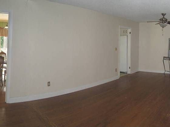1st image of 812 Asbury Dr