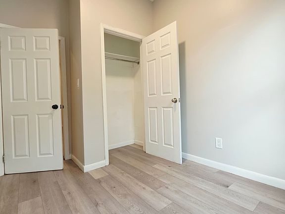 2nd image of 90 W 20th St #1B