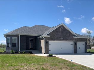 115 W Marion Dr, Hanover, IN