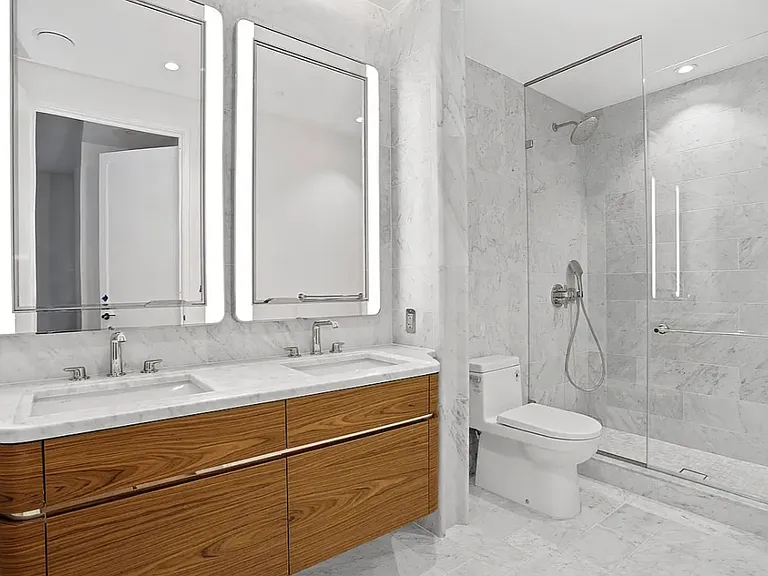 110 Charlton St #12D — Photo 6