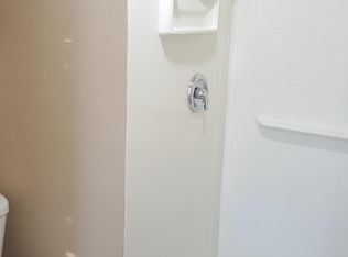 418 3rd Ave SW, Jamestown, ND 58401