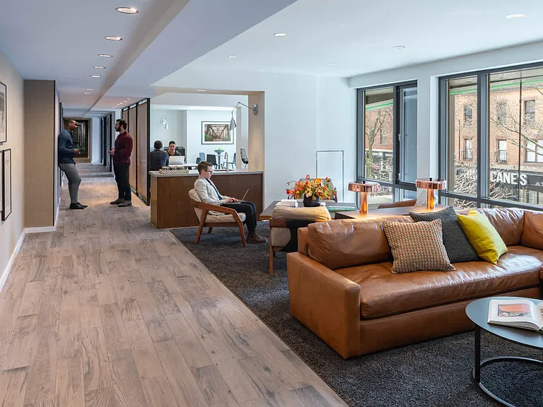 Resident Lounge c Adrian Wilson