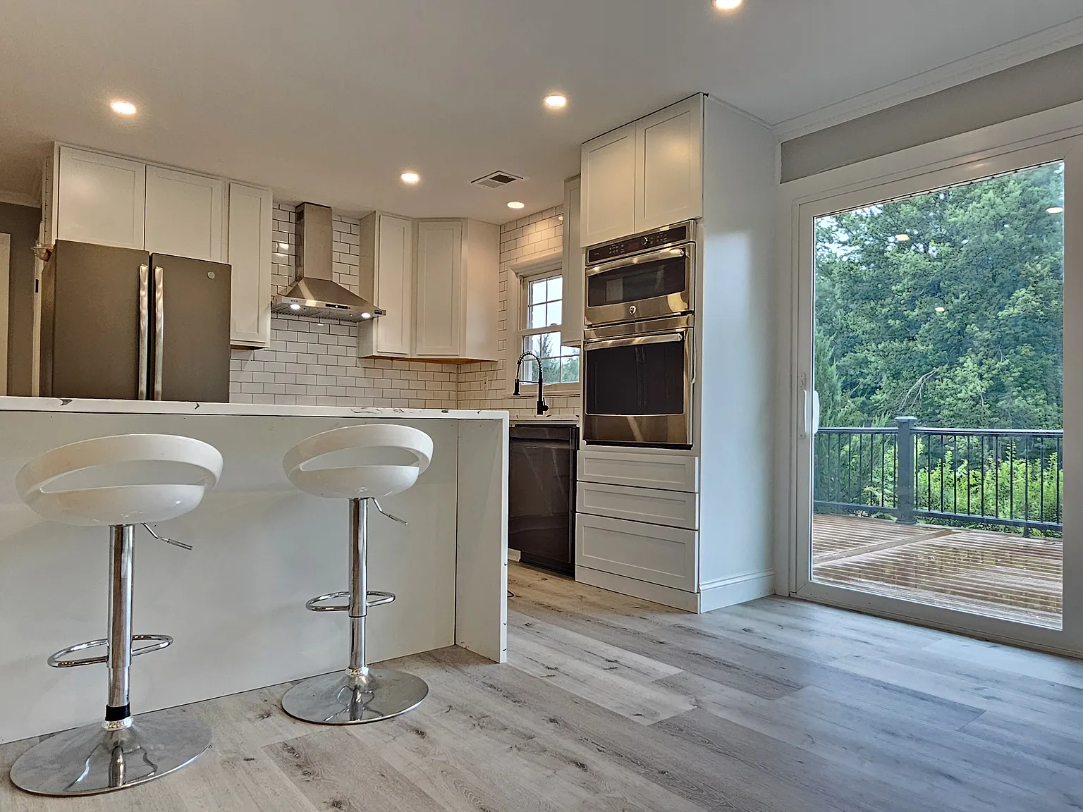 4 bed, 3120 sqft, $4,300 — Photo 4