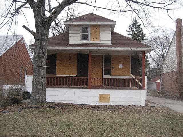 1st image of 9728 Kensington Ave