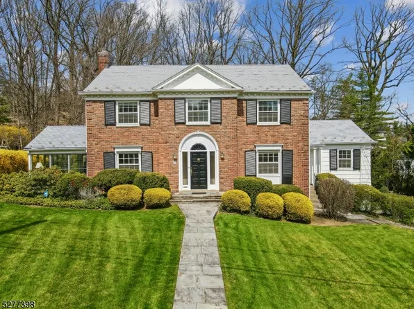 19 Lewis Dr, Maplewood Twp., NJ 07040