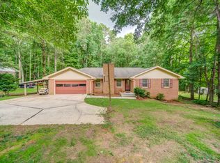 190 Ridge Rd, Tyrone, GA 30290