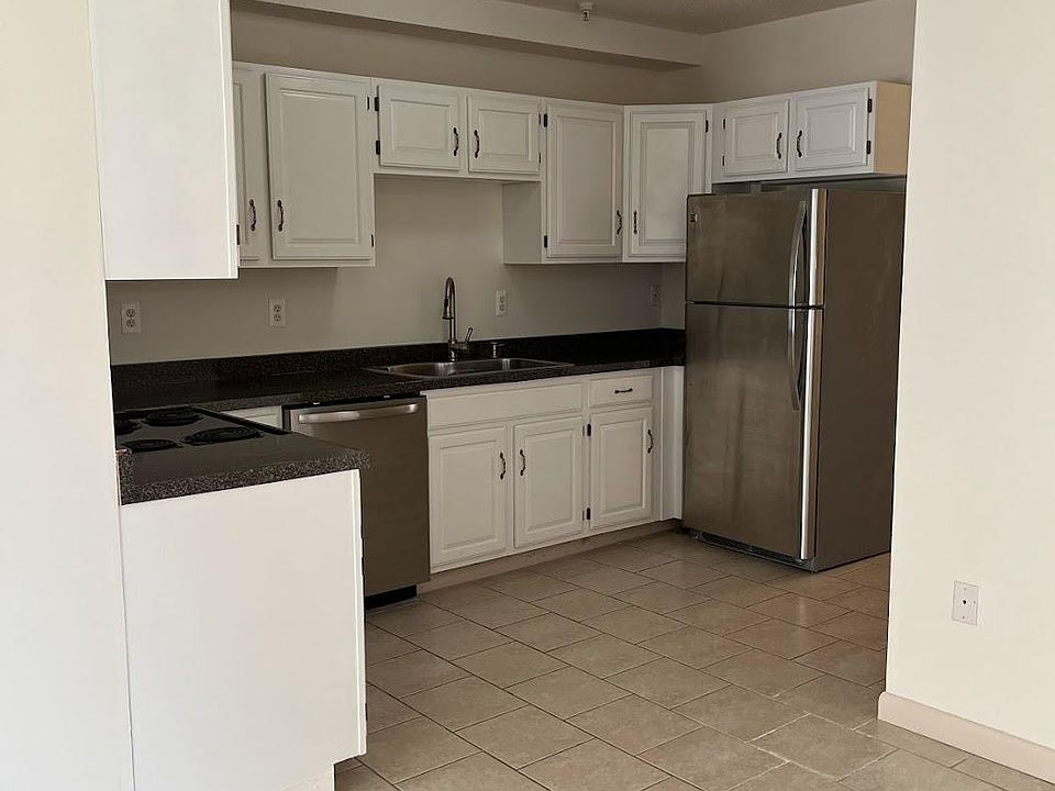 190 Northwood Dr C9, Plainfield, VT 05667 Zillow