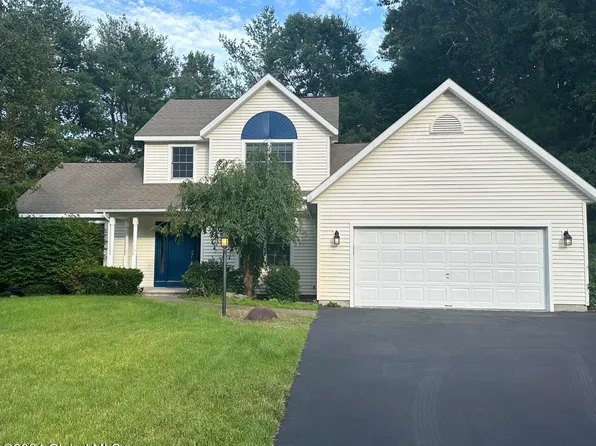 413 Jessamine Lane, Schenectady, NY 12303