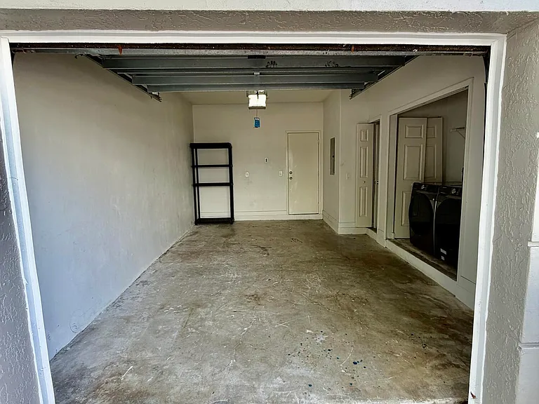 3004 Shoma Dr — Photo 6