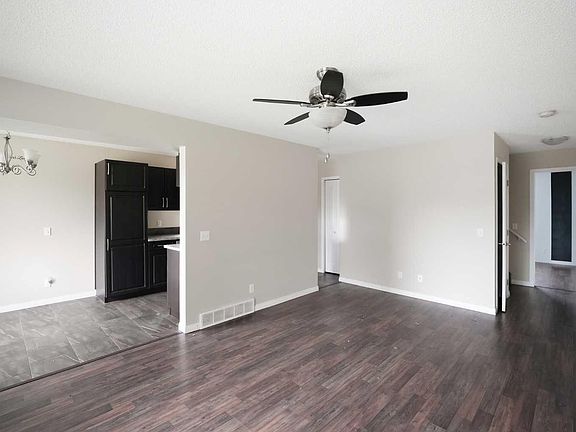 5th image of 118 Dovertree Pl SE