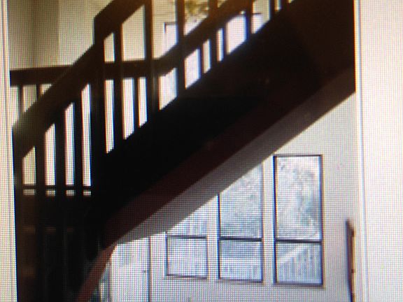 2nd image of 95 Wilshire Dr