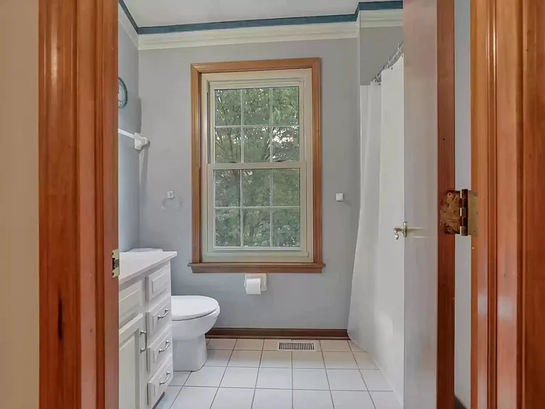 Shared bath