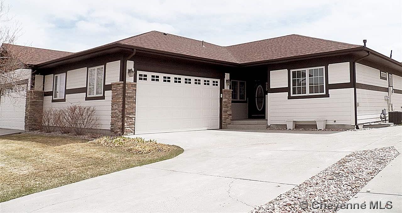 925 Whispering Hls, Cheyenne, WY 82009 Zillow