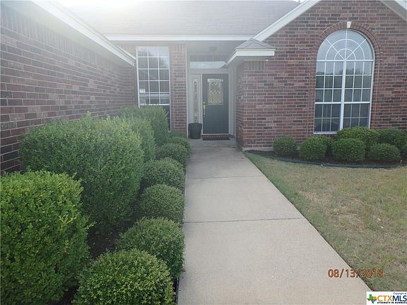 4th image of 702 Paintbrush Dr