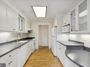 1001 City Ave #W-202, Wynnewood, PA 19096