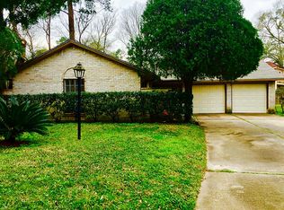 10803 Ribstone Cir, Houston, TX 77016