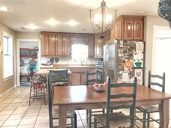 Large eat-in kitchen.