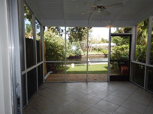 1st image of 657 Kensington Pl