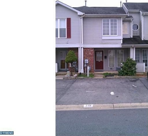 1st image of 119 Lake Arrowhead Cir