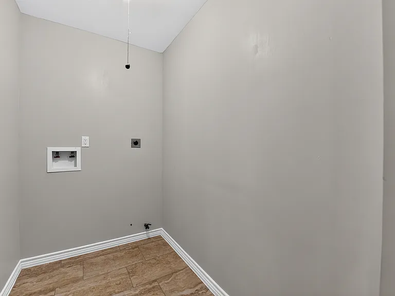 3002 Tanglebriar Dr — Photo 17