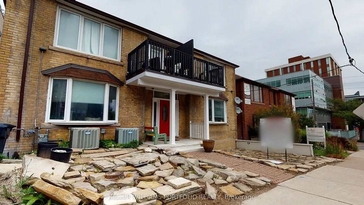 Building Photo - 546 Eglinton Ave E #5