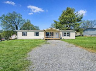 35 Windsor St, Mosheim, TN 37818