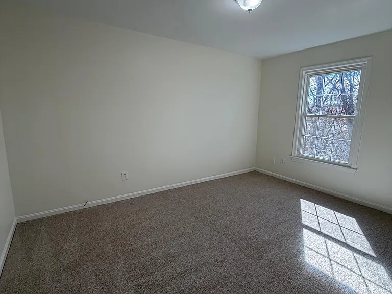 2998 Covington St — Photo 9