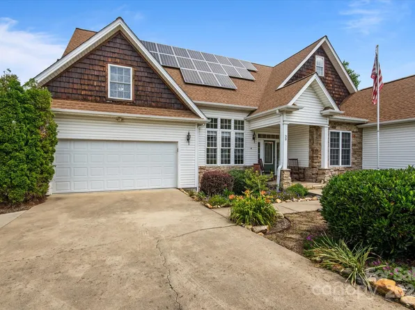 30 Linn Garden Ln, Swannanoa, NC 28778