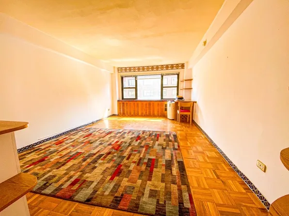 335 East 51st Street image 1 of 5