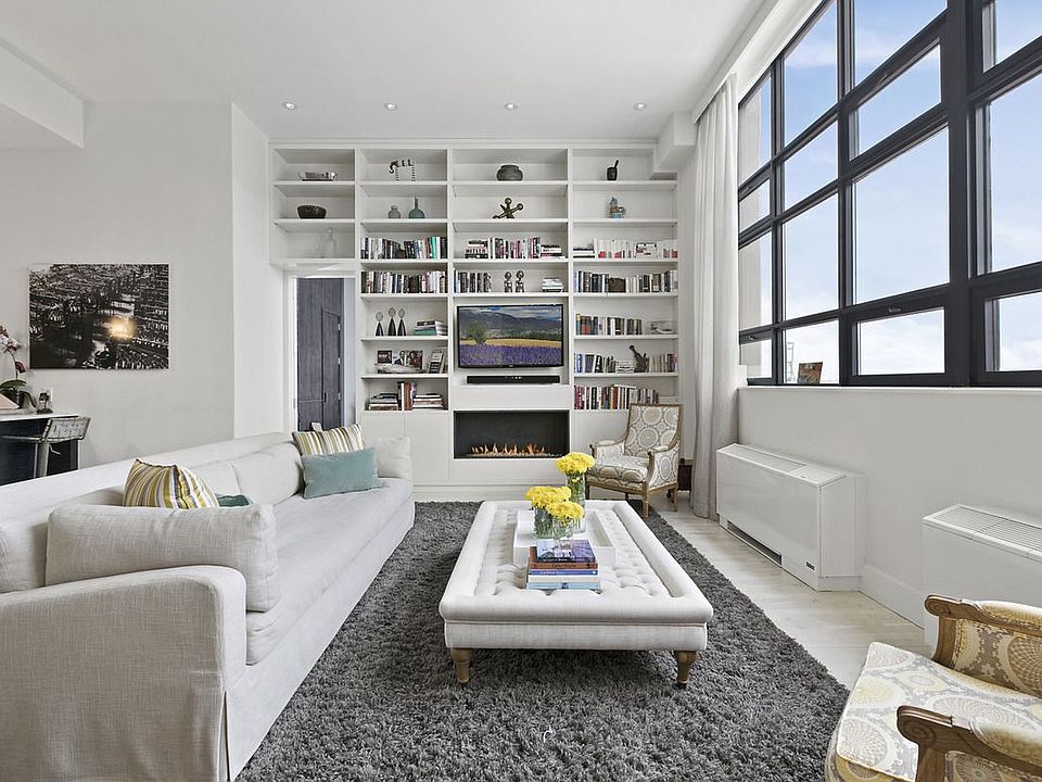 1st image of 360 Furman St #636/637