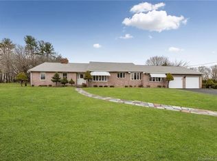 9 Racebrook Ter, Orange, CT 06477