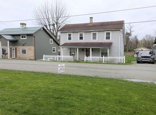 723 Broadford Rd, Connellsville, PA 15425