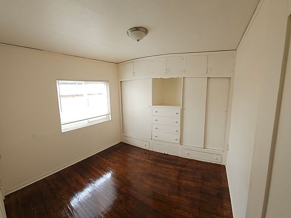 4th image of 2428 E St APT B