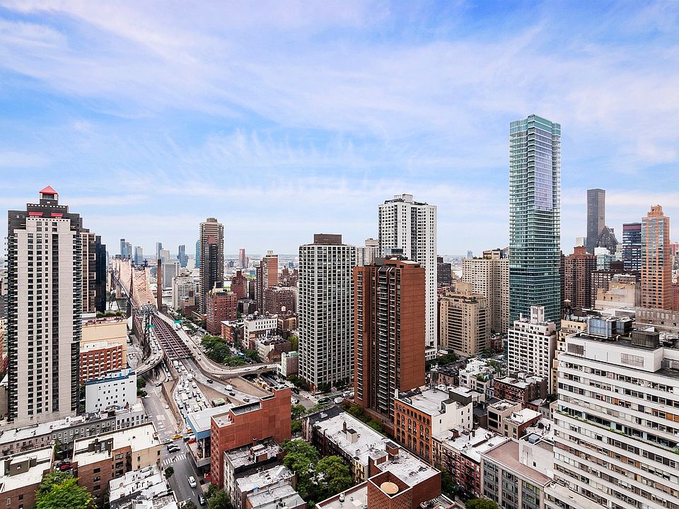 1st image of 200 E 61st St APT 35A
