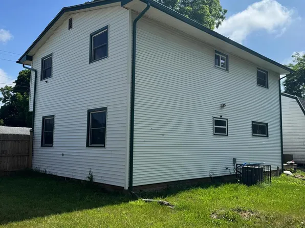 3039 Berkley St, Flint, MI 48504