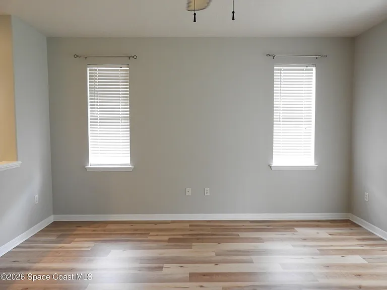 552 Wedge Ct SE — Photo 7